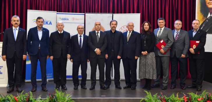 MESLEKİ EĞİTİMDE OKUL-SEKTÖR İŞBİRLİĞİ ARTIYOR