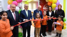 Z-KÜTÜPHANE’Yİ VALİ KARAHAN AÇTI