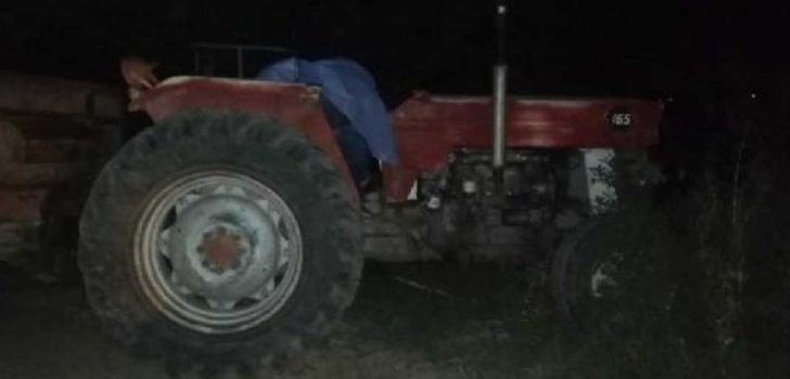 ECEL TRAKTÖRÜN ÜZERİNDE YAKALADI