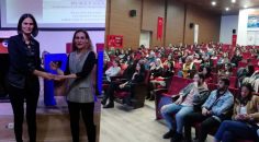 PAÜ ÖĞRENCİLERİ BUKET GÜLER İLE BULUŞTU