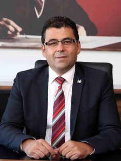 “KAYBETTİĞİMİZ DEĞERLERİ MİNNETLE ANIYORUZ”