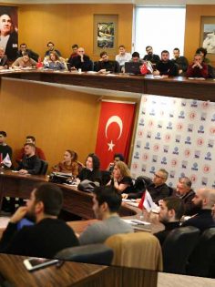DENİB’ AKADEMİ’DEN İTİBAR YÖNETİMİ EĞİTİMİ