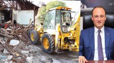 PAMUKKALE’DE METRUK BİNALAR YIKILIYOR