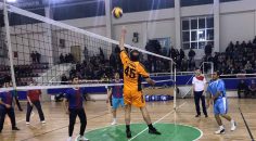 ÇİVRİL’DE VOLEYBOL COŞKUSU