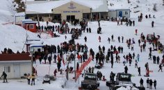 DENİZLİ KAYAK MERKEZİ’NE YOĞUN İLGİ