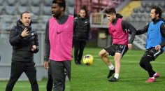 HOROZ TATİLE ÇIKTI