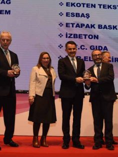 ABALIOĞLU’NA ÇİFTE ÖDÜL