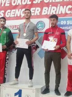 KİCK BOKS’TA DENİZLİ RÜZGARI