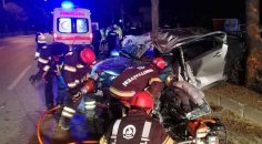 ARAÇ HURDAYA DÖNDÜ: 1 ÖLÜ, 5 YARALI