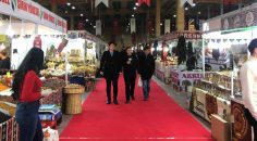 DENİZLİ LEZZET ŞÖLENİNE ÇIKARMA YAPIYOR