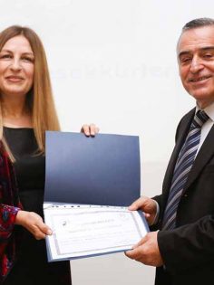 KORONA ENDİŞESİ VİRÜSTEN HIZLI YAYILIYOR