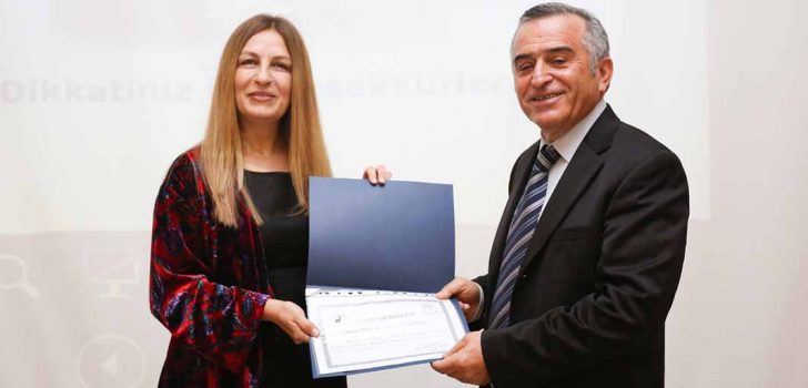 KORONA ENDİŞESİ VİRÜSTEN HIZLI YAYILIYOR