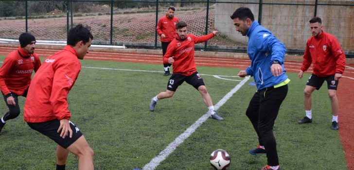 MEKİK ALT SIRALARDAN KURTULMAK İSTİYOR