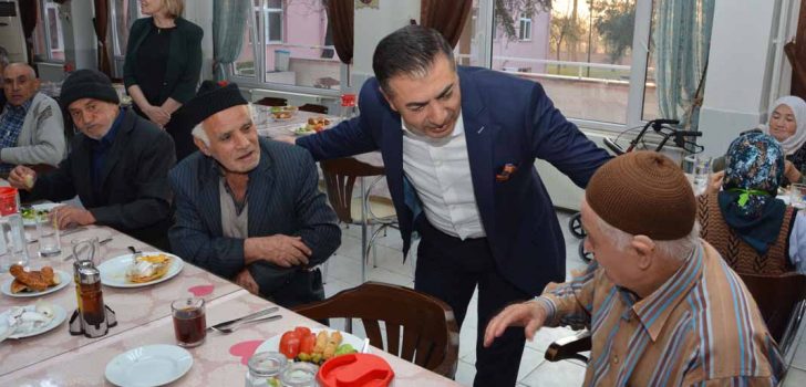 DTO’DAN HUZUREVİ’NE ZİYARET