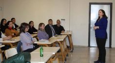 ENGELSİZ HİZMET SUNMAK İÇİN İŞARET DİLİ ÖĞRENİYORLAR