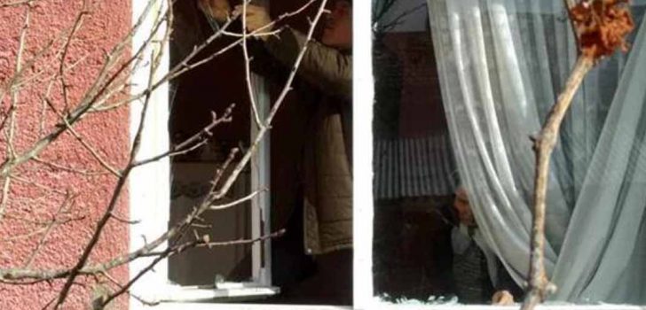 HIRSIZLIK İÇİN GİRDİKLERİ EVDE CİNAYET İŞLEDİLER