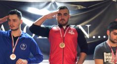 MADALYASINI İDLİB’DE ŞEHİT OLAN MEHMETÇİĞE ADADI