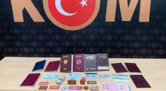 SAHTE PASAPORT İLE YAKALANDILAR