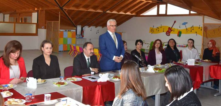 OKUL ÖNCESİ ZİRVESİ YAPILDI