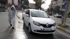 İLÇE GİRİŞİNDE TÜM ARAÇLAR DEZENFEKTE EDİLİYOR