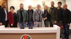 DENİZLİLİ GAZETECİLER DOĞRU HABERİN PEŞİNDEDİR