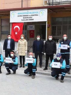 BAŞKAN DOĞAN VE EKİBİNDEN EVDE KAL ÇAĞRISI