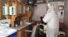 SARAYKÖY’DE BERBER VE KUAFÖRLER DEZENFEKTE EDİLDİ