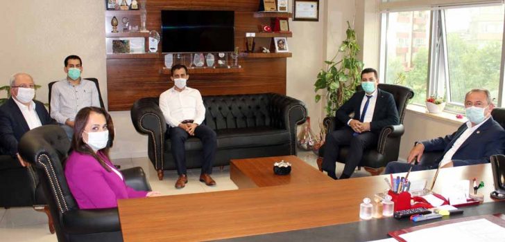 MİLLETVEKİLİ TİN’DEN SAĞLIKÇILARA ÖVGÜ