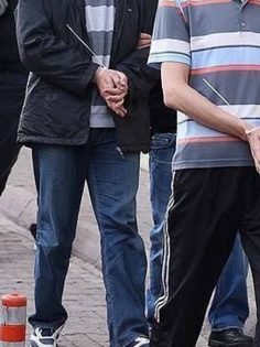 FETÖ’DEN 13 KİŞİ YAKALANDI