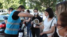 HEYECANLI VELİLERE ÇAY VE MEŞRUBAT İKRAMI