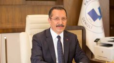 REKTÖR BAĞ’DAN BAYRAM MESAJI