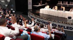 BÜYÜKŞEHİR MECLİSİ PANDEMİDEN SONRA İLK KEZ TOPLANDI