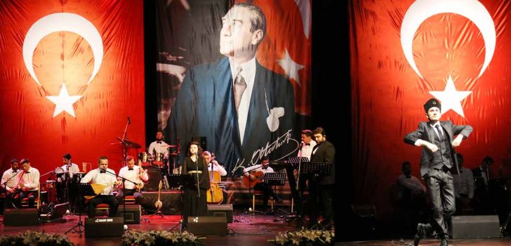MERKEZEFENDİ MÜZİK TOPLULUĞU’NDAN BAYRAMA ÖZEL KONSER