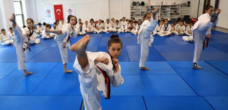 BÜYÜKŞEHİR SPOR KURSLARI BAŞLIYOR