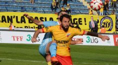 MEKİĞİN ESKİ TOPÇUSU KAZADA AĞIR YARALANDI