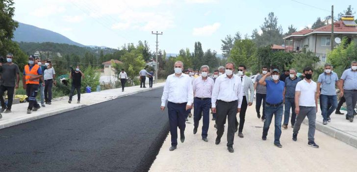 BÜYÜKŞEHİR’DEN ACIPAYAM’A ASFALT SEFERBERLİĞİ