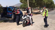JANDARMA’DAN MOTOSİKLETLİLERE DENETİM