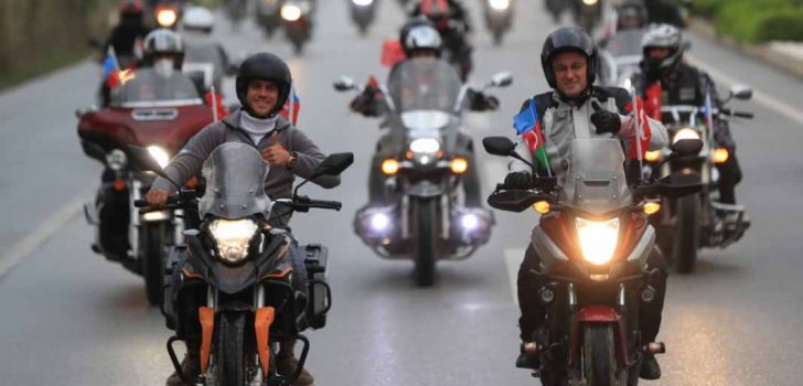 PAMUKKALE’DE 29 EKİM COŞKUSU MOTOSİKLET KORTEJİYLE YAŞANDI