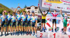 DENİZLİLİ BİSİKLETÇİLER ŞAMPİYONAYA DAMGA VURDU