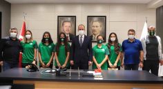 BAŞKAN ÖRKİ MİLLİ FUTBOLCULARI AĞIRLADI