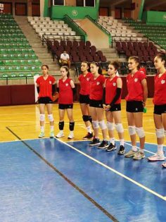 MERKEZEFENDİ’NİN SULTANLARI SAHAYA ÇIKIYOR