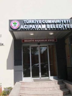 DENİZLİ’DE BELEDİYE KORONAVİRÜSDEN DOLAYI KAPATILDI