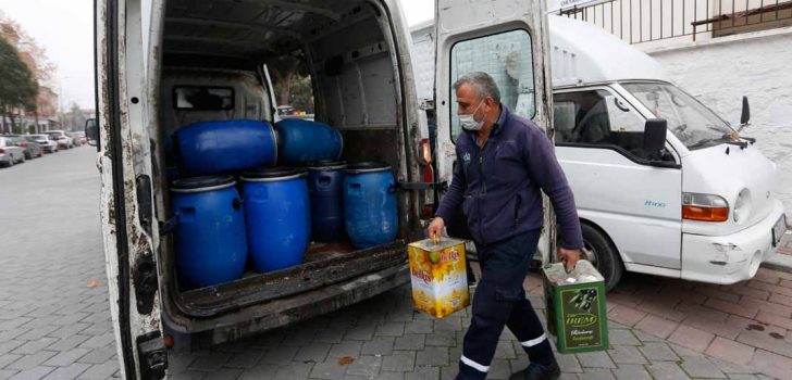 MERKEZEFENDİ, ATIK YAĞLARI GERİ DÖNÜŞÜME KAZANDIRIYOR
