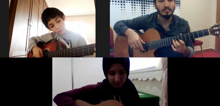 MERKEZEFENDİ’DEN ENSTRÜMAN VE TİYATROYA ONLİNE EĞİTİM