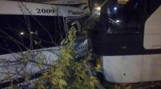 DENİZLİ’DE FRENİ BOŞALAN OTOBÜS 5 ARACA ÇARPTI