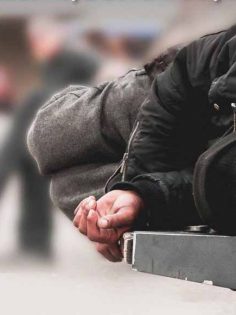 BÜYÜKŞEHİR EVSİZLERİ UNUTMUYOR