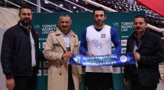 MERKEZEFENDİ DENİZLİ BASKET’TE HAKAN İMZAYI ATTI