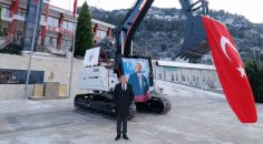 HONAZ BELEDİYESİ’NE YENİ İŞ MAKİNESİ