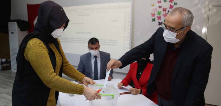ÇAMELİ’DE DENETİM KOMİSYONU SEÇİLDİ