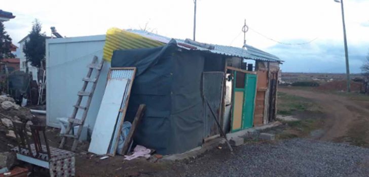 “9 METREKARELİK KONTEYNERDA KADERİNE TERK EDİLDİLER”